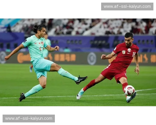 亚洲杯风云：卡塔尔与中国男足的恩怨情仇，下一章谁主沉浮？